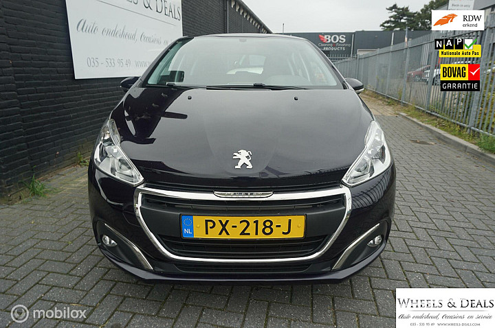 Peugeot 208 1.2 PureTech Blue Lion